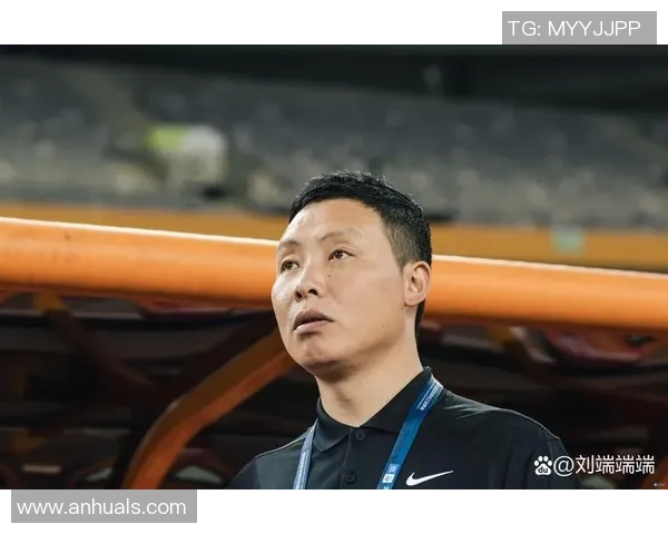 深圳篮球队在选拔赛中以63分稳居积分榜首位