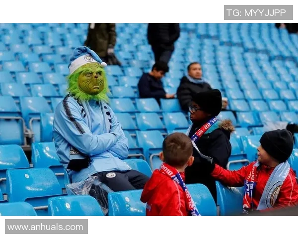 街头偶遇足球明星的奇妙瞬间与精彩故事分享