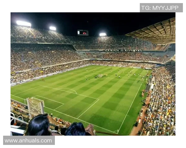 足球传奇亨利绰号揭秘他在绿茵场上的辉煌与魅力