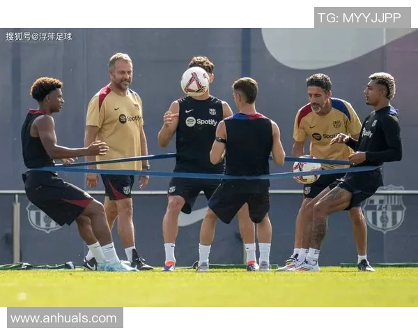 足球明星因伤病与个人原因暂停职业生涯的深层次分析与影响探讨