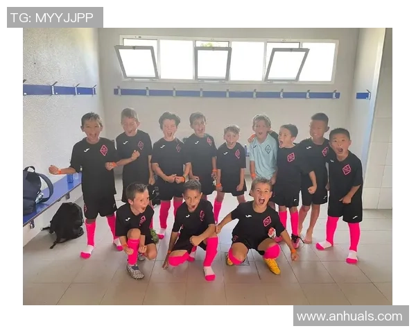 足球明星的专属音乐之旅探秘他们的个性旋律与激情节奏