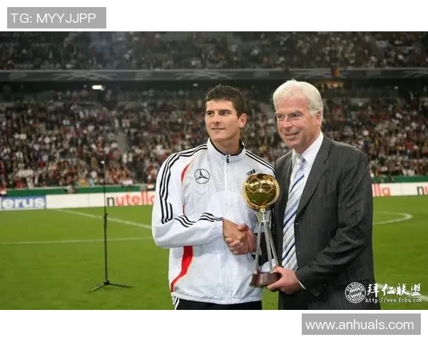 麦子足球明星究竟是谁他在球场上的表现如何引发关注